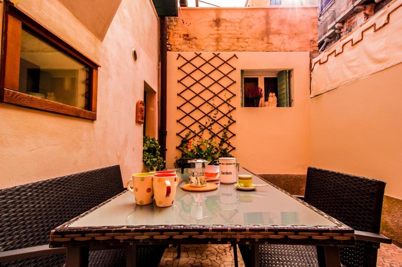 Cozy House-close To Biennale And St. Mark Square Ferienhaus *