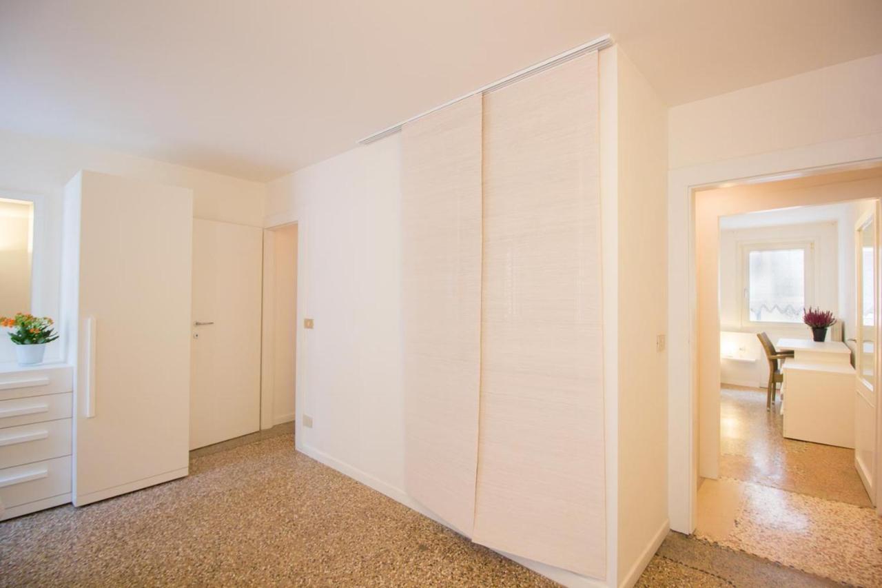 Cozy House-close To Biennale And St. Mark Square Ferienhaus